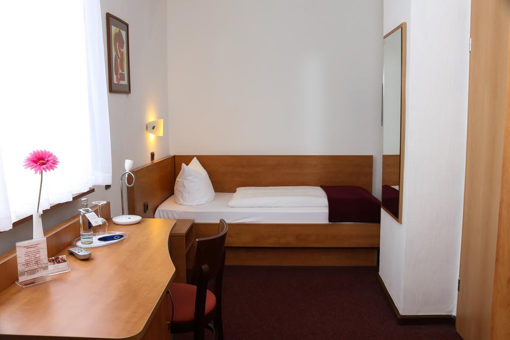 City Hotel Journal Wolfsburg Dış mekan fotoğraf