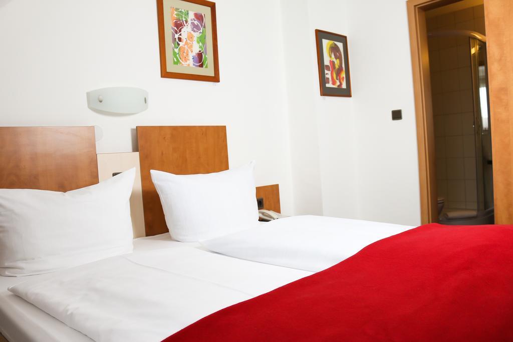 City Hotel Journal Wolfsburg Dış mekan fotoğraf