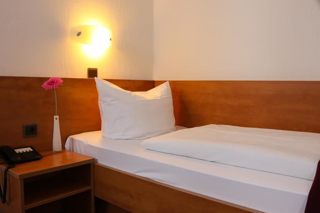 City Hotel Journal Wolfsburg Dış mekan fotoğraf